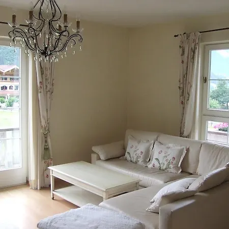 Rauter Daire Mayrhofen